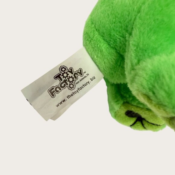 Toy Factory Scooby-Doo Green Plush Toy 8" Soft Stuffed Animal New with Tags - Picture 7 of 7